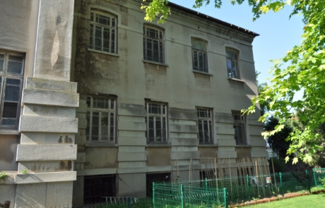 02_facade_before_restoration