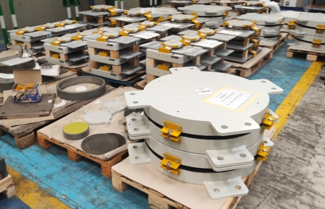 05_seismic_isolators_factory_testing