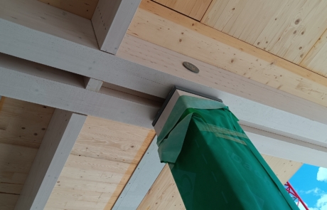 07_column_head_beam_clt_connection